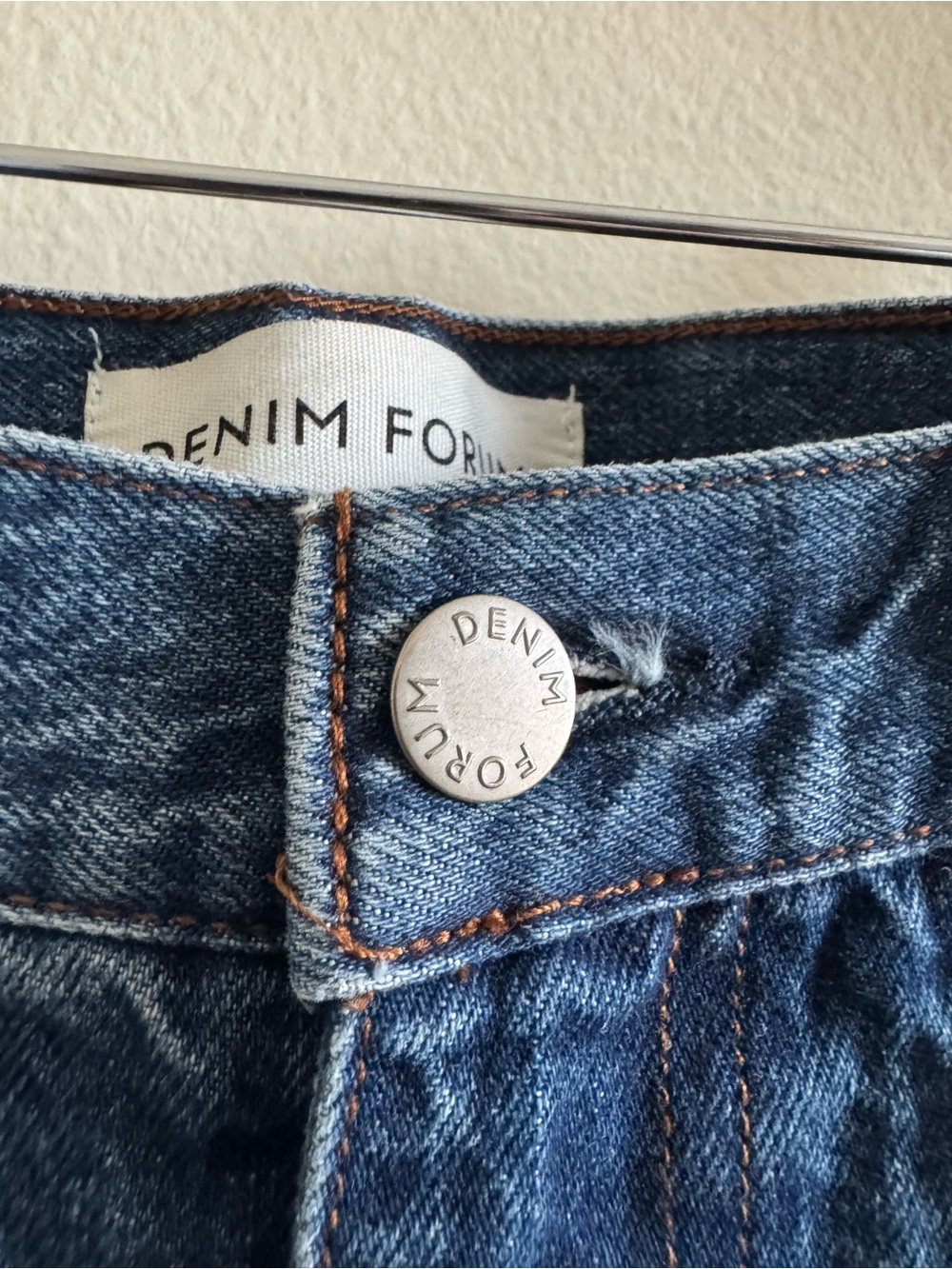 Aritzia Denim Forum The 90’s Iggy Lo Rise Baggy Wide Leg Jeans size 30 - Picture 7 of 12